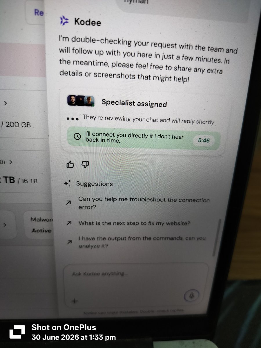 HubCoding29113's tweet photo. I've been on this page since last 15 minutes wtf your providing this service to your costomer @Hostinger https://t.co/4wleniXRTq
