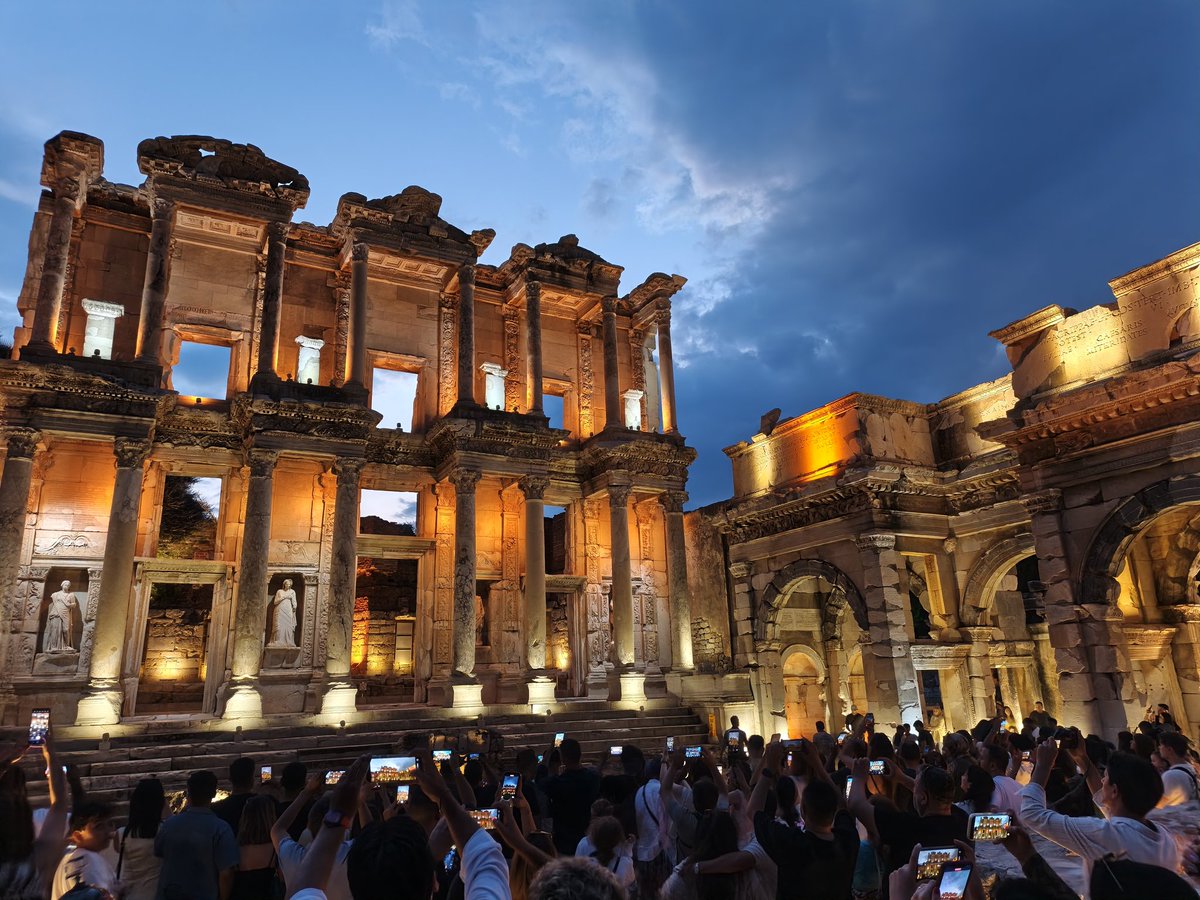 CaesaremR's tweet photo. #ephesus https://t.co/0ZTKE9TxJd