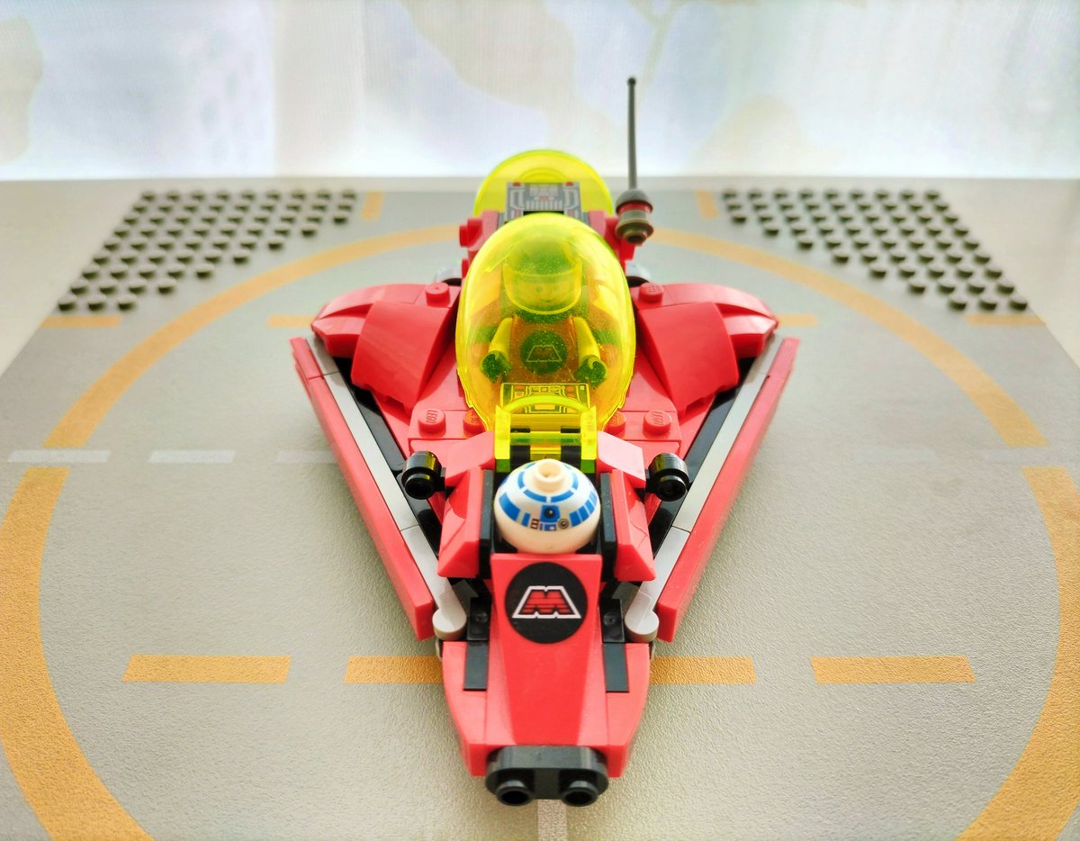 nagisajive's tweet photo. M-TRONファイター
改修完了〜＼(^o^)／！

両翼がかなりカッチョ良くなりました
💪☺️✨️

#lego
#mtron https://t.co/k3GfklVBFb