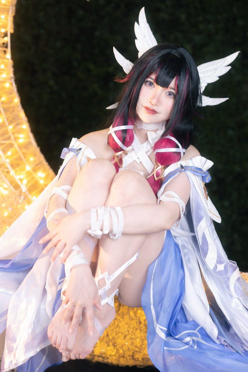 rito_morito's tweet photo. 〖Cosplay*原神〗
コロンビーナ・ハイポセレニア

月の光が必要？ https://t.co/xshMjjSi74