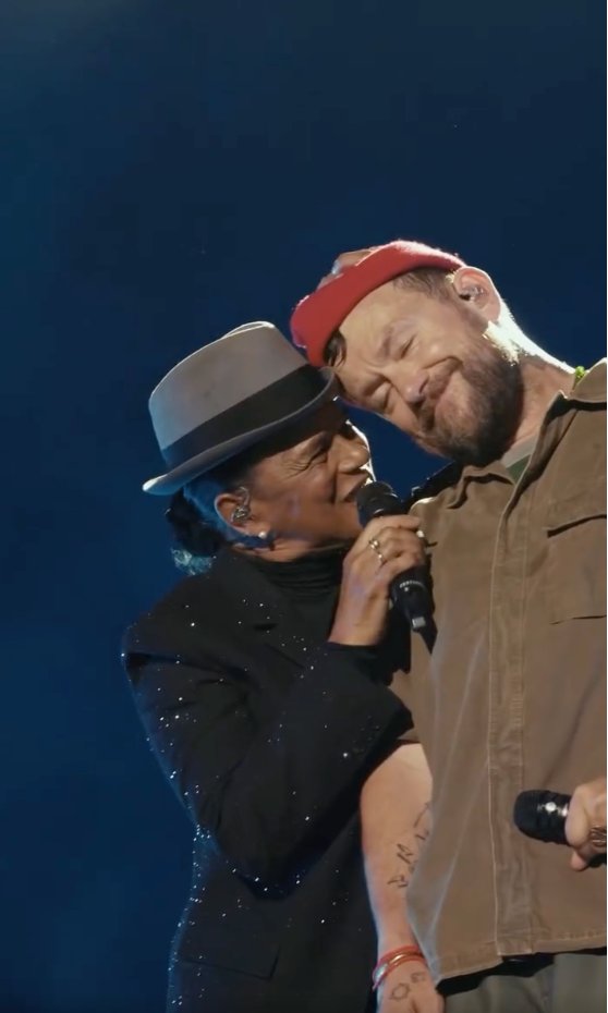 paulineblackOBE's tweet photo. THE KISS - Pauline Black toured with Gorillaz from June 22nd-29th fitting in Mighty Sounds Festival with The Selecter in Prague on 26th . Gorillaz played  iZagreb, Athens &amp; Pisa reprising her's and Damon's version of 'Charger' from Humanz version. https://t.co/MuDur8Ax7A