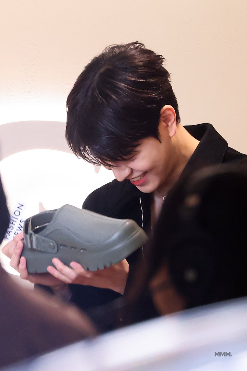 sminiverse_'s tweet photo. 어그 승민 언제 봐도 진짜 엄청 좋은 거 아시는 분 https://t.co/RhmV75Q2TD