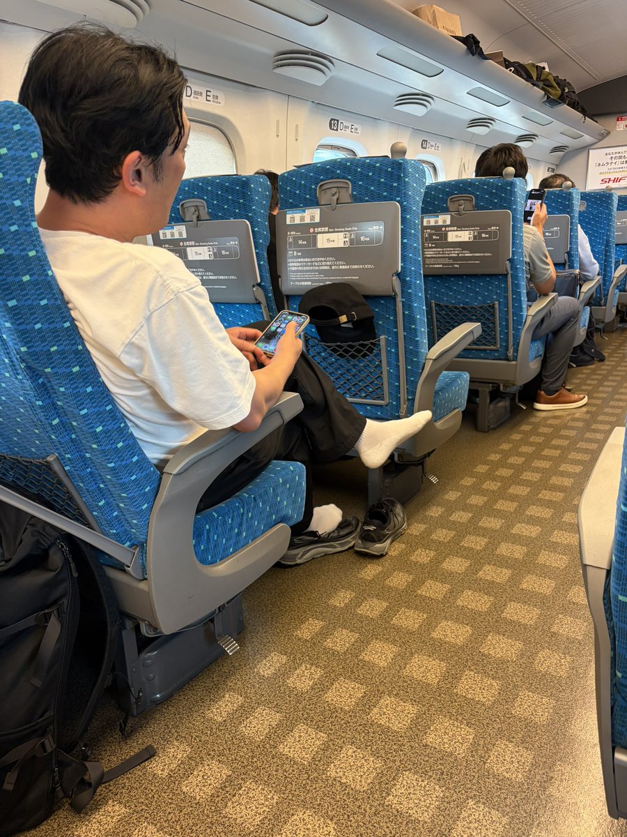 5GAP1's tweet photo. マルコポロリの番組に呼んでいただきまして、茶ロット兄が完全燃焼して余韻に浸って東京に帰ってます。
本当に楽しすぎました！ https://t.co/BaXOtlSEa4