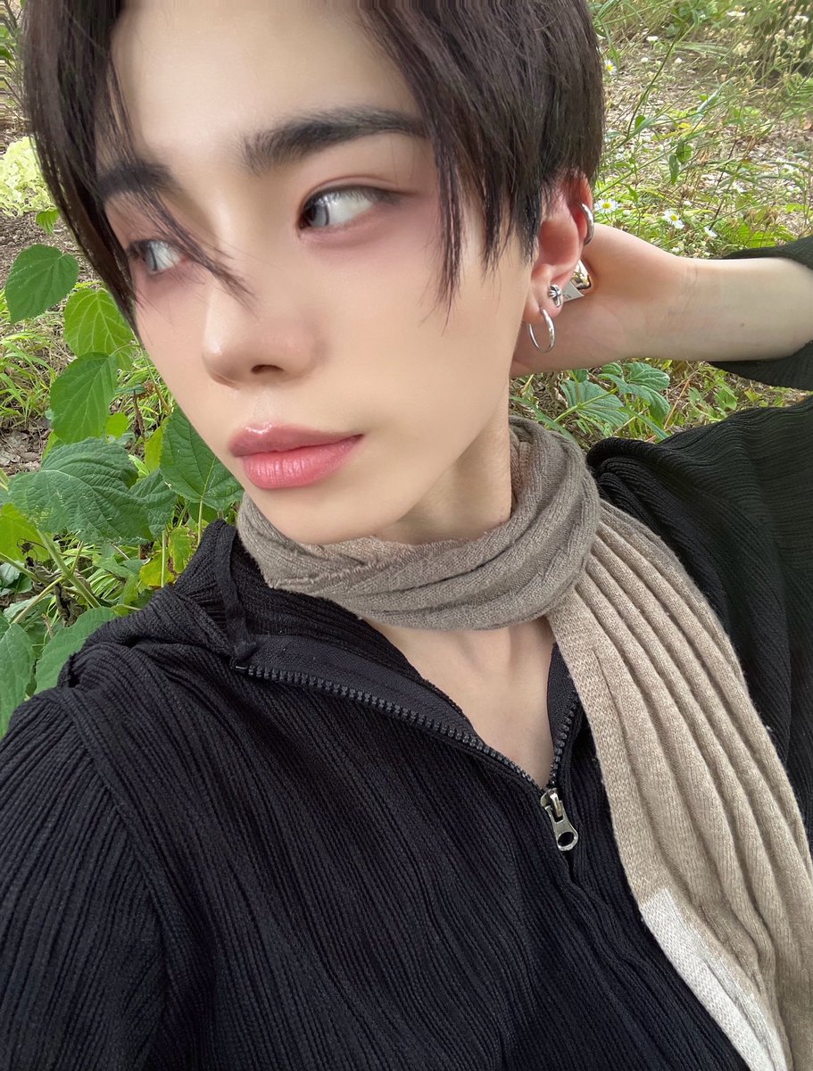 muddiy_'s tweet photo. 260630 위버스포스트 #원우 

정말 사랑해🤍

#DAILYDIRECTION #DD #데일리디렉션 #이원우 #LEEWONW00 https://t.co/w3DFfMxKnV