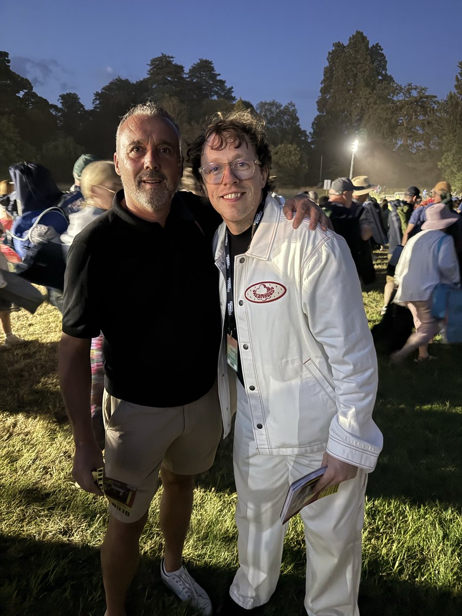 RobbieBAEMS's tweet photo. Had the absolute pleasure of meeting Max of @decobanduk at Westonbirt after years of following on YouTube - amazing set proving ‘I leave and breathe for the weekend’ too!!! https://t.co/4KAG9q2EdV