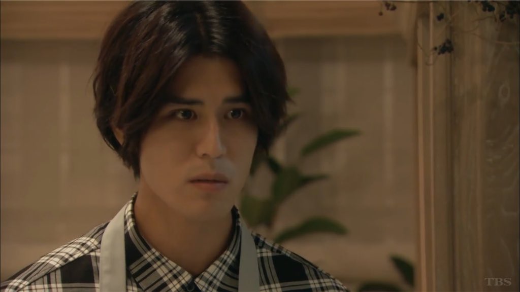 Enimine_ff's tweet photo. ごぼう処理してる時に芹田の顔が脳裏に浮かんで気付いたらまな板と包丁別のに変えてた
尾花さん、俺5ミリ角チャーハン作りましょうか https://t.co/iswn0HSXdE