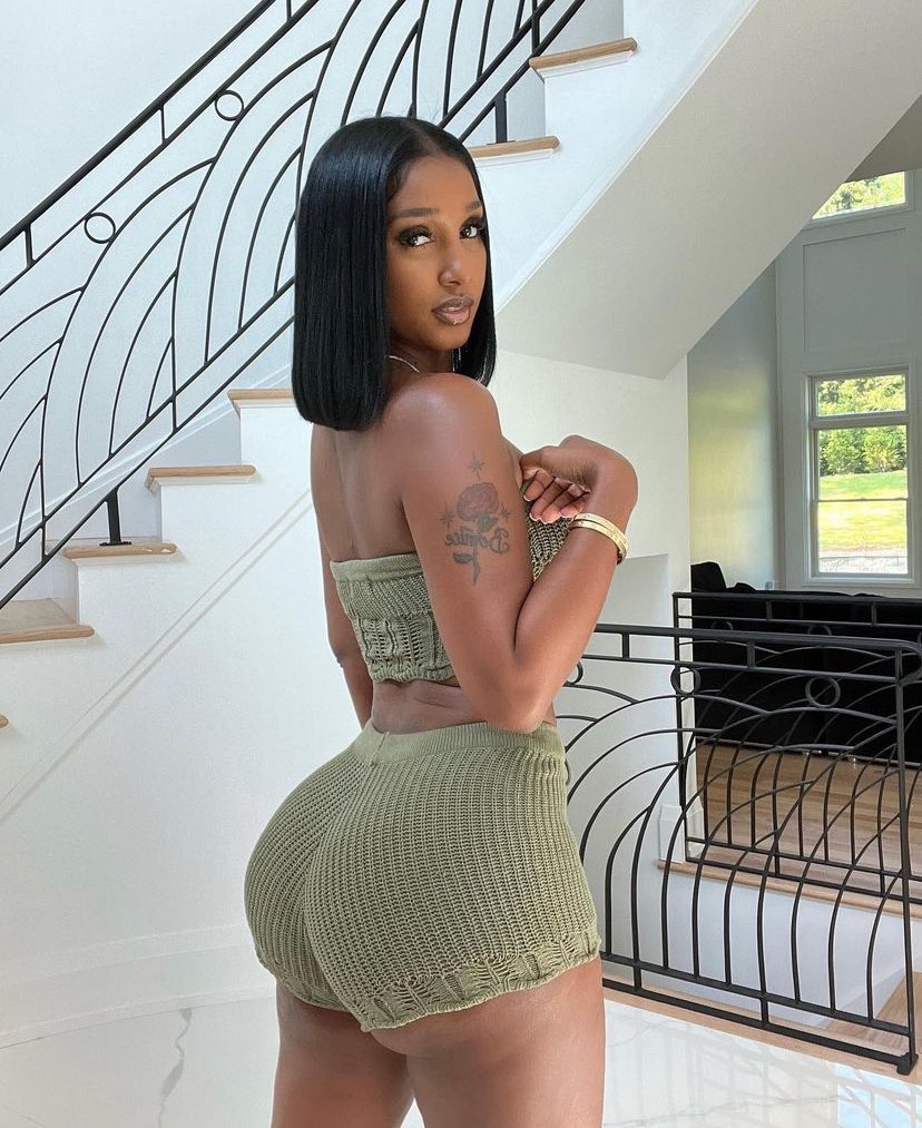 BerniceB92's tweet photo. Body like what ?💕 https://t.co/d5nvZLHY7f