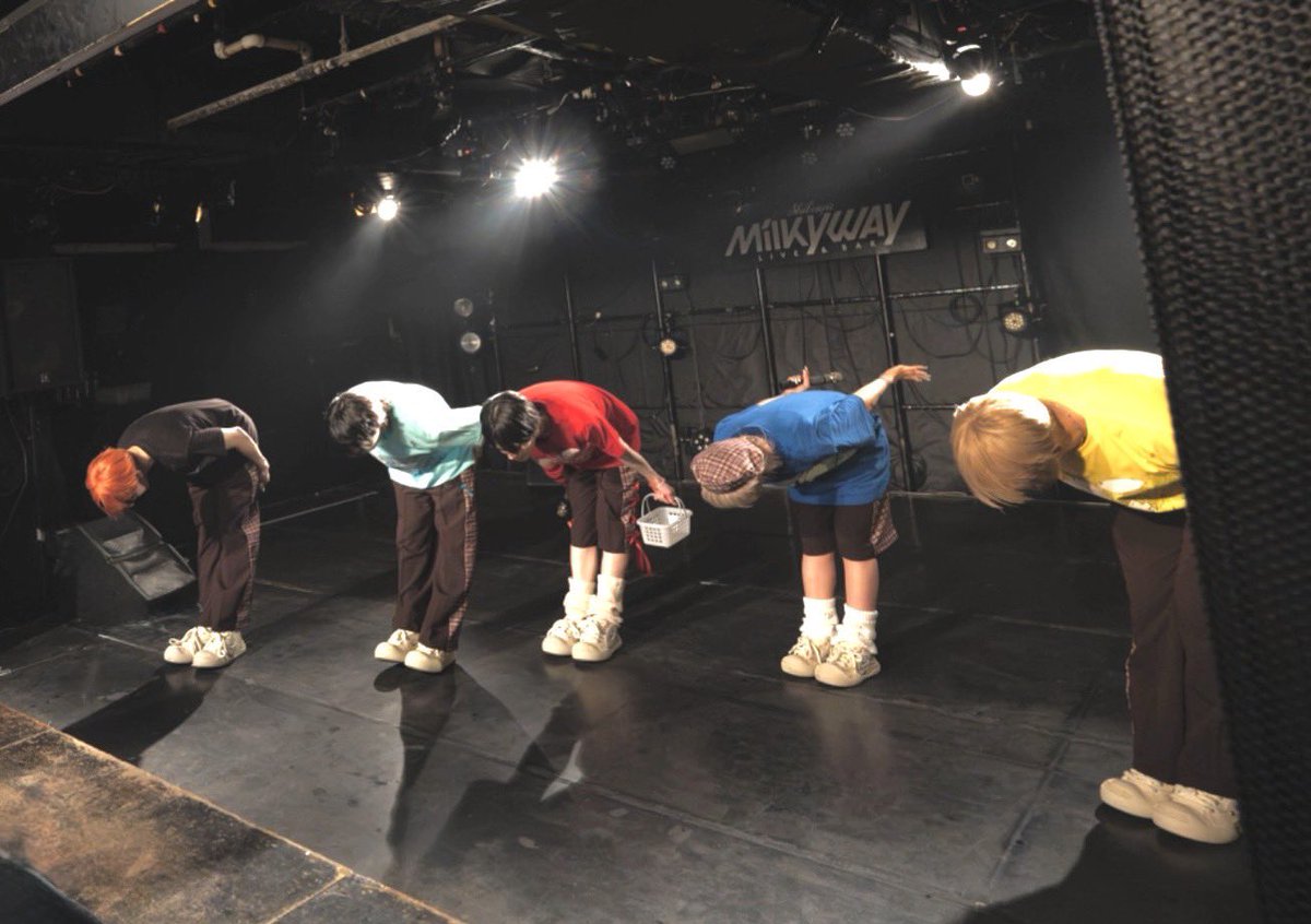 trouble_mate's tweet photo. 【#とらぶるにっき🚀】
　6/30   (火) ☀︎ せんと

晴れからの晴れ！
夏入ったねこれ！

7月の太陽から意思持ってオーバーキルしてくるから
お家時間で夏味わえる用のかき氷機届いた！
しかも超ビジュ良！　いつか自慢しよ

(↓昨日はありがとっ
　　　　　　余韻まだ残ってますよーに)
                             
　　　　　　　　　　　　🩵@mate_sento_