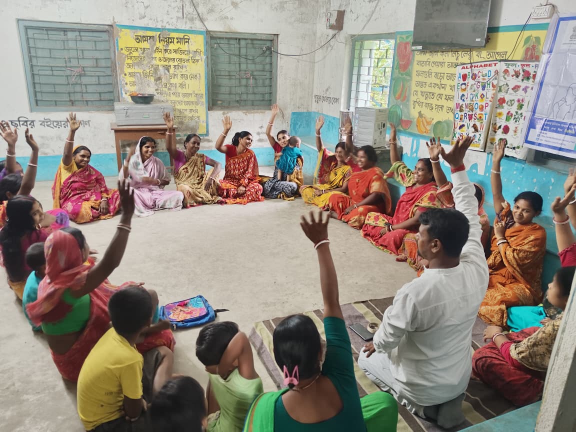 phedmalda's tweet photo. Empowering Mothers for a Diarrhoea-Free Future Through Safe Water through Washing Hands, Spreading Knowledge of Diarrhoea symptoms.
#DDWSJoinsStopDiarrhoea #StopDiarrhoea2026
@GowbPhe
@EgiyeBangla 
#HarGharJal #MoJSDDWS #JalJeevanMission #WestBengal #JJM https://t.co/xikG1jKeDV