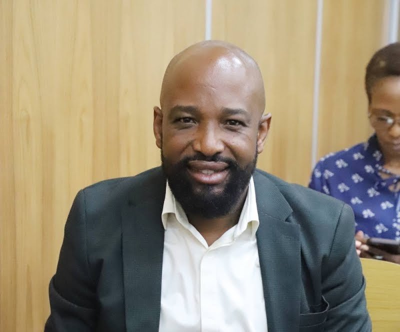 MmegiOnline's tweet photo. #JustIn: Regional Magistrate Mareledi Dipate has dismissed an application by Bakang Seretse and his co-accused challenging prosecutorial authority of DCEC prosecutor Thabo Malambane. The ruling clears the way for proceedings to continue.

UPDATE: @Makhaiza01 https://t.co/STcWywlz84