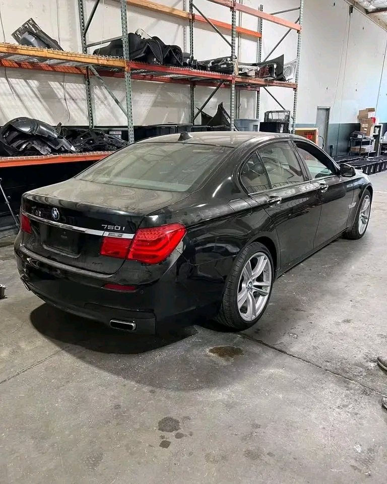 MaxLaurent77's tweet photo. Pièces BMW 750i F01 disponibles 🔥

💶 Pare-chocs avant : 400 €
💶 Pare-chocs arrière : 350 €
💶 Jantes : 1 000 €
💶 Boîte de vitesses : 800 €
💶 Phares : 250 € / unité
💶 Support de radiateur : 500 €
💬 Telegram : https://t.co/mBH8RMtwKC

#BMW #750i #PiecesBMW  #France https://t.co/LWD7hGjPxs