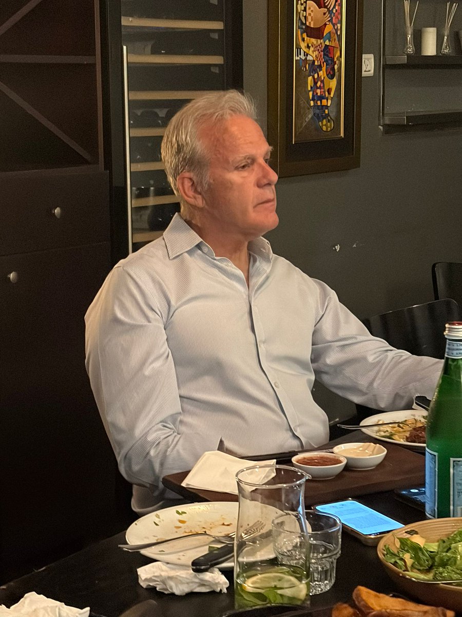 MediaCentralJer's tweet photo. MediaCentral recently hosted former Israeli Ambassador to the United States @DrMichaelOren , who briefed a small group of international journalists at an exclusive lunch in Tel Aviv. https://t.co/KdYldz83U2