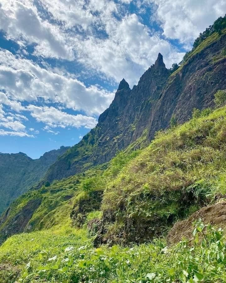 webcamera24's tweet photo. 🇨🇻 Cape Verde, Africa

⛰️ Cape Verde webcams:
🔗 https://t.co/C0okJ4VnYq

#webcamera24 #caboverde #caboverde🇨🇻 #caboverdeislands #caboverdeana #caboverdeunited #capeverde #capeverdean #capeverdeislands #capeverdelife #capeverdeans #capeverde🇨🇻 #capeverdeislands🇨🇻 #islandvibes https://t.co/kgs60WSnml