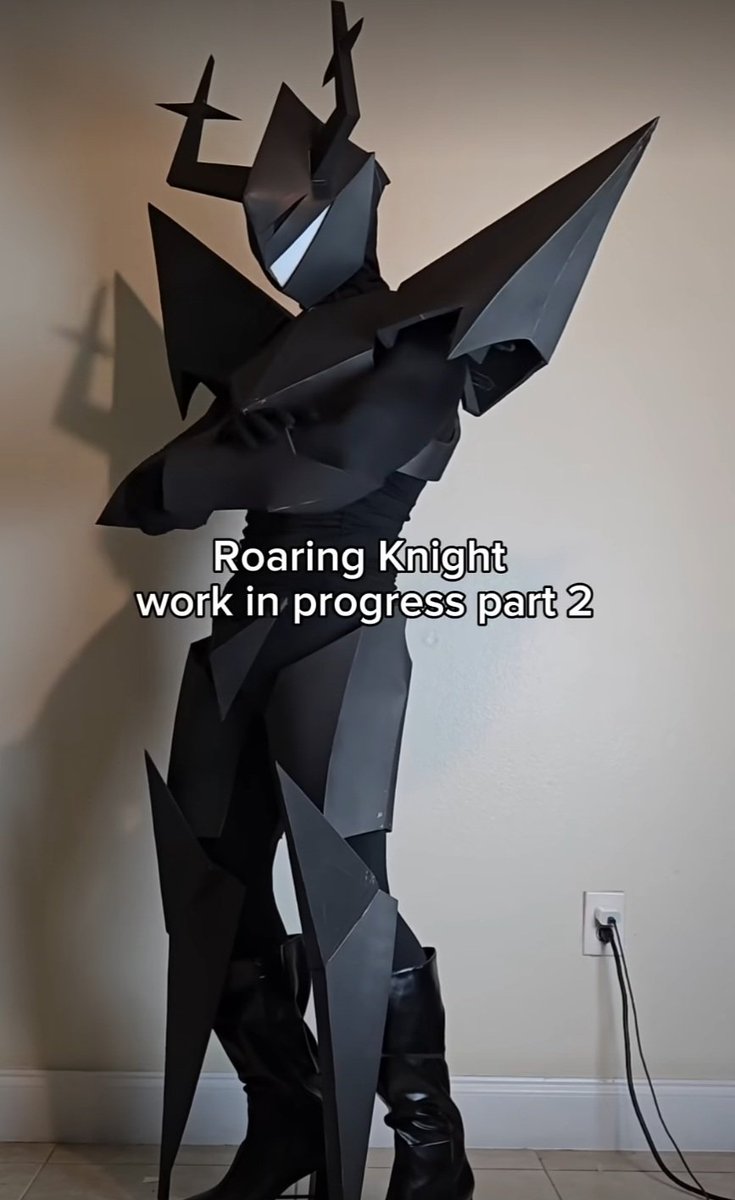 PlushPowerReal's tweet photo. It can't just be me who sees it #deltarune https://t.co/ttrP83mZDS