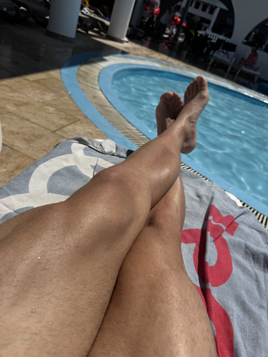 PayLeonidas's tweet photo. Summer time🔥 https://t.co/Ae5d5qiwnz