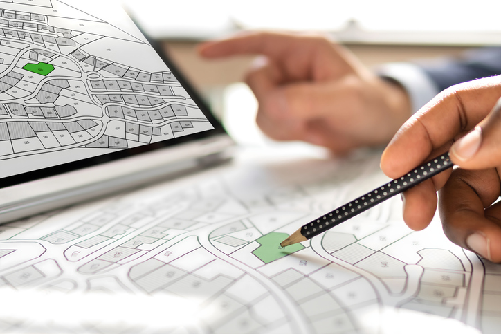 BeersSolicitors's tweet photo. Understanding Land Registry Deeds: What Every Property Owner Should Know
Learn more: https://t.co/70eilkxBlN
#Beers #Solicitors #Kingsbridge #Plymouth #SouthDevon #SouthHams #Dartmouth #Salcombe #Totnes https://t.co/qEcYVpPL0p