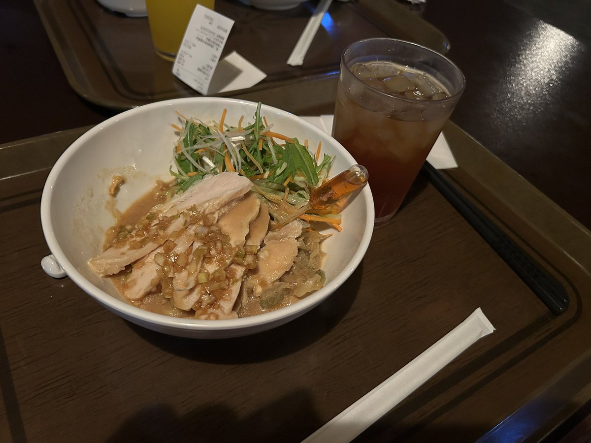 曐野シホ。 tweet media