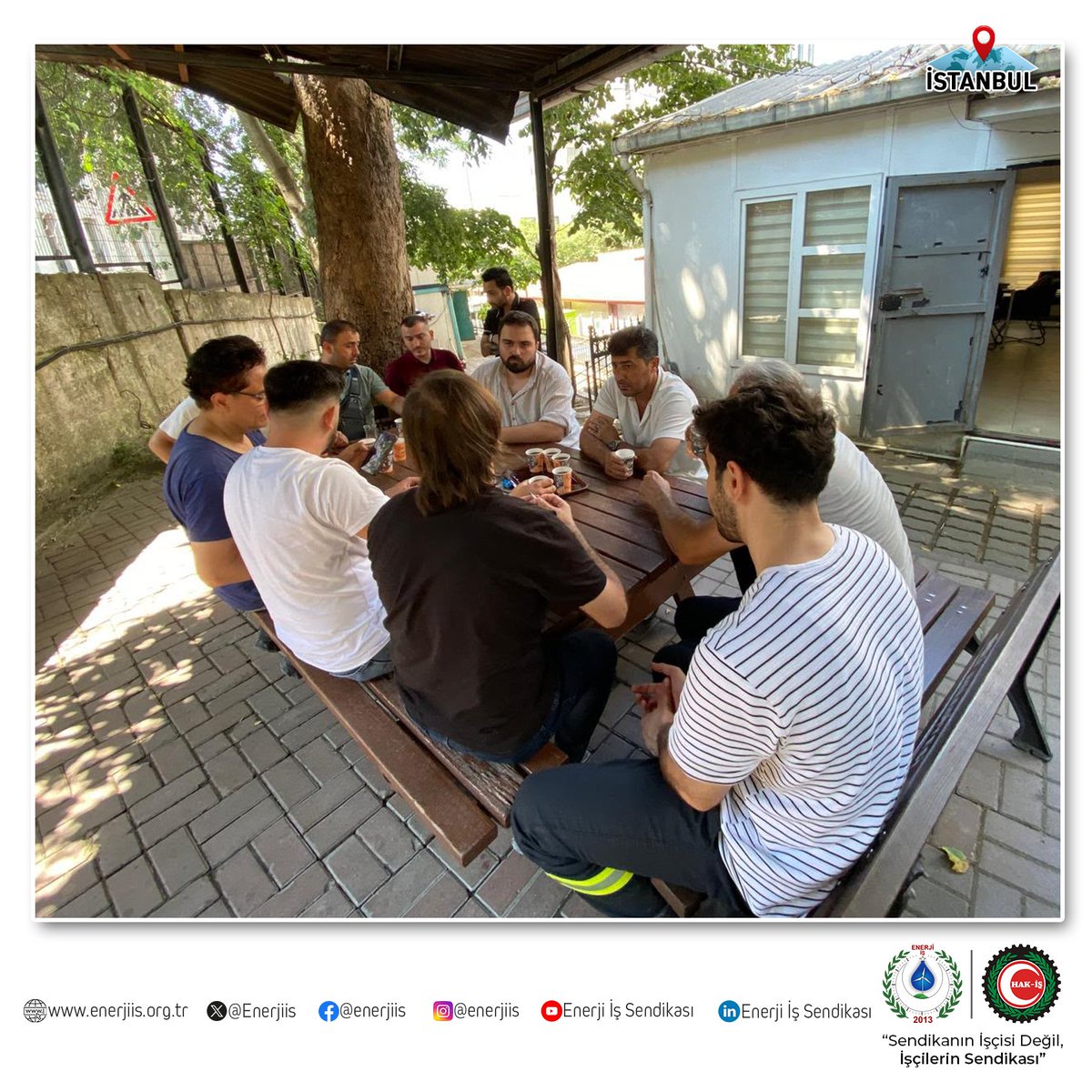 Enerjiis's tweet photo. Teşkilatımız tarafından Boğaziçi Elektrik Dağıtım A.Ş. Beyoğlu Arıza Onarım Bakım biriminde görev yapan üyelerimiz ziyaret edilmiştir. Ziyarette saha çalışmaları, iş süreçleri ve üyelerimizin taleplerine ilişkin konular ele alınarak çeşitli başlıklar üzerine görüşmeler gerçekleştirilmiştir.

Gösterdikleri misafirperverlikleri için değerli üyelerimize teşekkür eder, çalışmalarında başarılar dileriz.

@bedaskurumsal

#enerjiişsendikası #sendikanınişçisideğil #işçilerinsendikası #sendikalçalışma #bedaş #istanbul