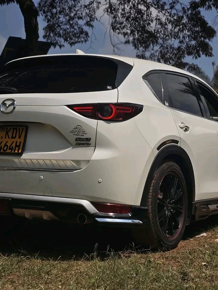 Auctioneer001's tweet photo. 2018 Mazda CX-5
KSh 2.65M
Agency fee applies*
Call/WhatsApp: 0726892543 https://t.co/x7D5SoNbFO