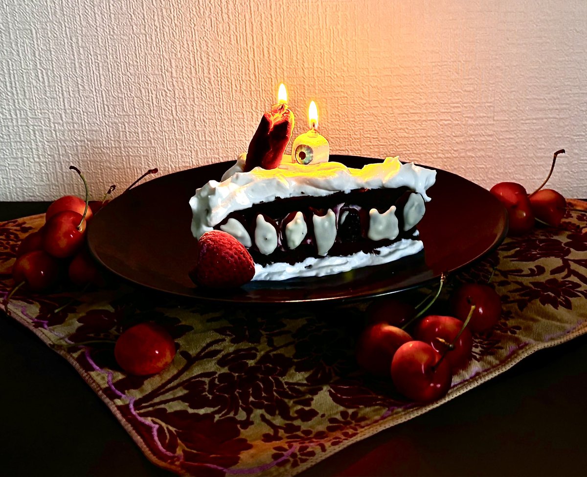 SaZonyx's tweet photo. 歯の本数少ないけど！
10周年トルテ🍰
#deadbydaylightsurvivor #DeadbyDaylightPartner #deadbydaylight #デッドバイデイライト #DbD好きと繋がりたい https://t.co/FZEY9bt2Jb