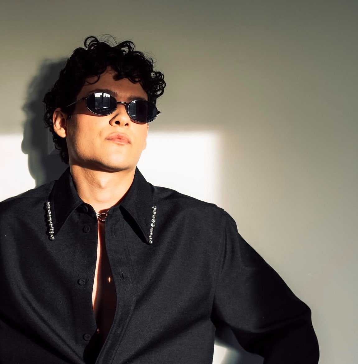 omzies_'s tweet photo. Let Omar and MINHO win at Rockbjörnen 🐻 (you must use a VPN!!!)
🚨 Artist of the Year - Omar Rudberg
🚨 A world like this - Omar Rudberg
🚨 TEMPO - MINHO
🚨 Fans of the Year - Omar Rudberg Fans
https://t.co/pLVOK5nmej
#MINHO #민호 #SHINee #샤이니
#Shawol #flamer https://t.co/omzEDjjU0T