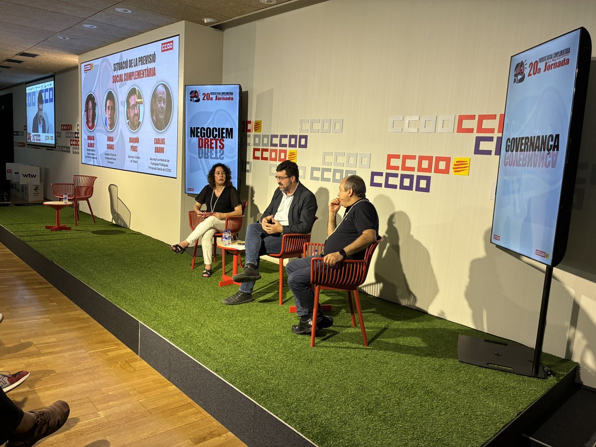 ccoocatalunya's tweet photo. En marxa la 20a Jornada de Previsió Social complementària, amb @jperezrey i @carlosbravofdez https://t.co/5DoEYPqSAp