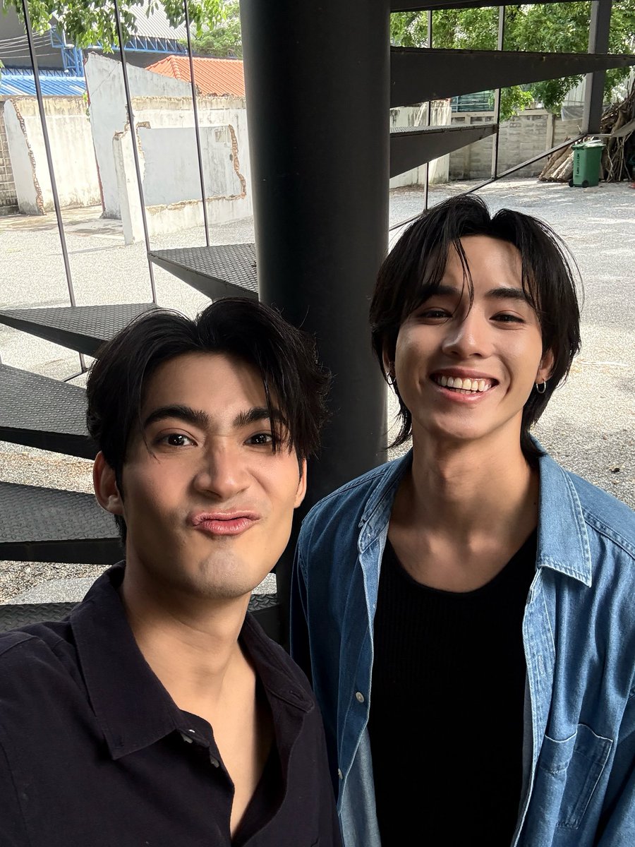 Fluke_pongsapat's tweet photo. หล่อ X2 🐶😃
#JuniorFluke https://t.co/x2eXJ6twhi