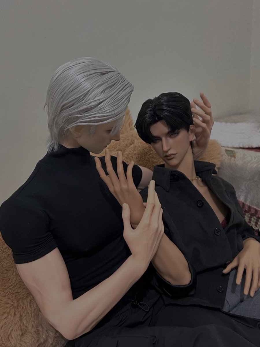 Xsha78's tweet photo. 凜🩵冥💜
(甜甜的😘)

#boyslove #bl #BL 
#yaoi #doll #bjd https://t.co/JD1j7h9eyB