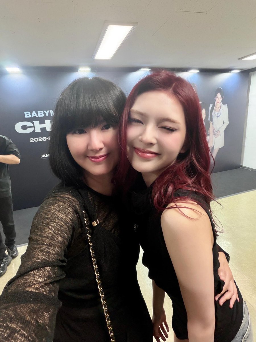 SNAP0627's tweet photo. น่ารักอ่ะ https://t.co/mtrIWoQpnS