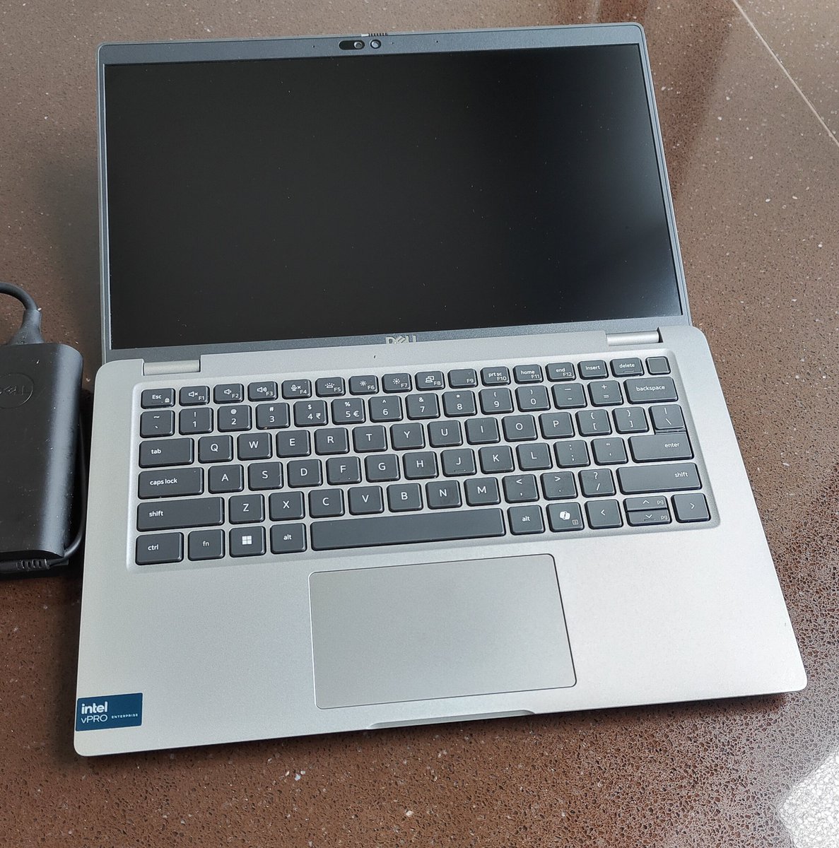 GeneralplugUno's tweet photo. Dell latitude 5450 ultra 5 Ai 

With 16gb RAM DDR5 and 512 SSD 

Backlight keyboard ⌨️ 

Battery excellent 👌 

None refurbished computer 

2.5 mita

Lilongwe Malawi readily available for business https://t.co/84SZBAnjDO