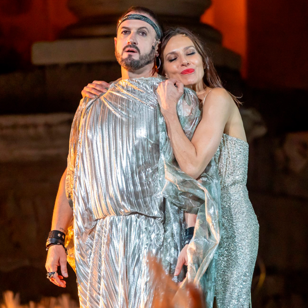Festival_Merida's tweet photo. Amar a Marco Antonio podía costarle un imperio.

Natalia Millán protagoniza 'Cleopatra enamorada', un musical sobre amor, poder y la lucha por dejar un legado. 🎶✨

🗓️ A partir del 1 de julio en @TeatroLaLatina.

🎟️ Entradas en https://t.co/bGQcwKgksh / https://t.co/jtZTCANW7E #Merida72