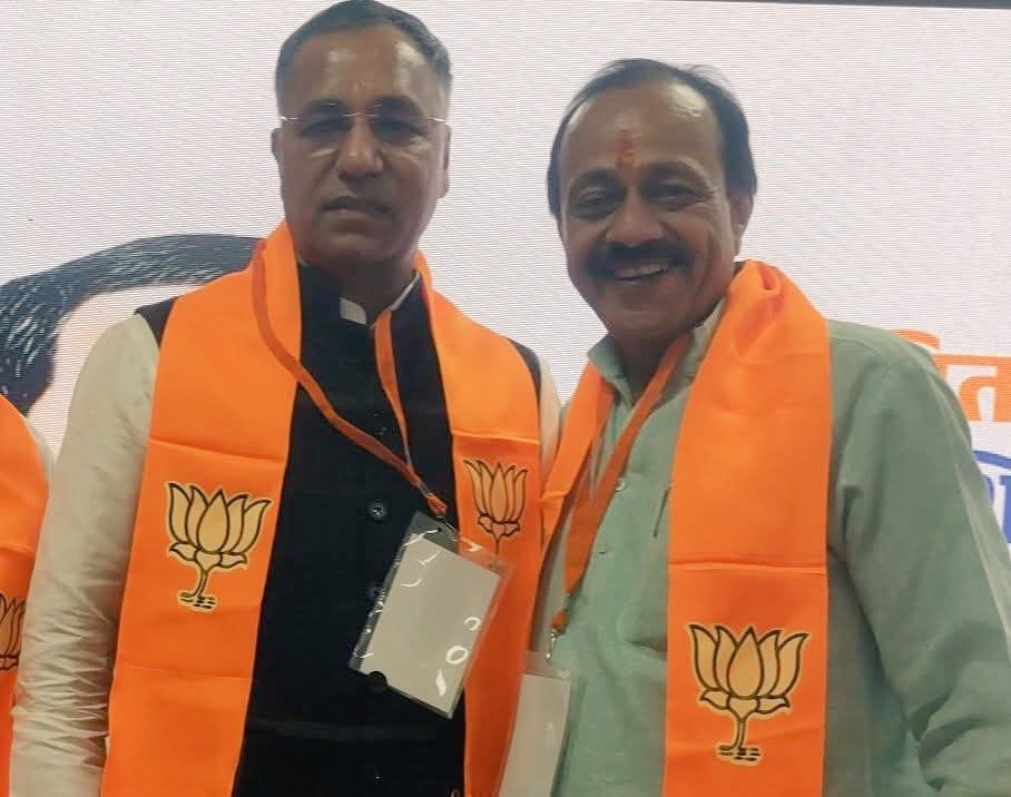 ManojDubeybjp's tweet photo. @BJP4MP के प्रदेश मंत्री, संगठन प्रभारी भाजपा जिला गुना, प्रिय भाई श्री @BJPRajendraS जी को जन्मदिन की हार्दिक शुभकामनाएं 💐
प्रभु श्री रामजी की कृपा से आप सदा स्वस्थ्य, प्रसन्न एवं दीर्घायु रह कर संगठन कार्य विस्तार में सहायक बने रहें ।
अनंत शुभकामनाएं 💐 बधाई
@BJP4India https://t.co/3uOCR0YSps