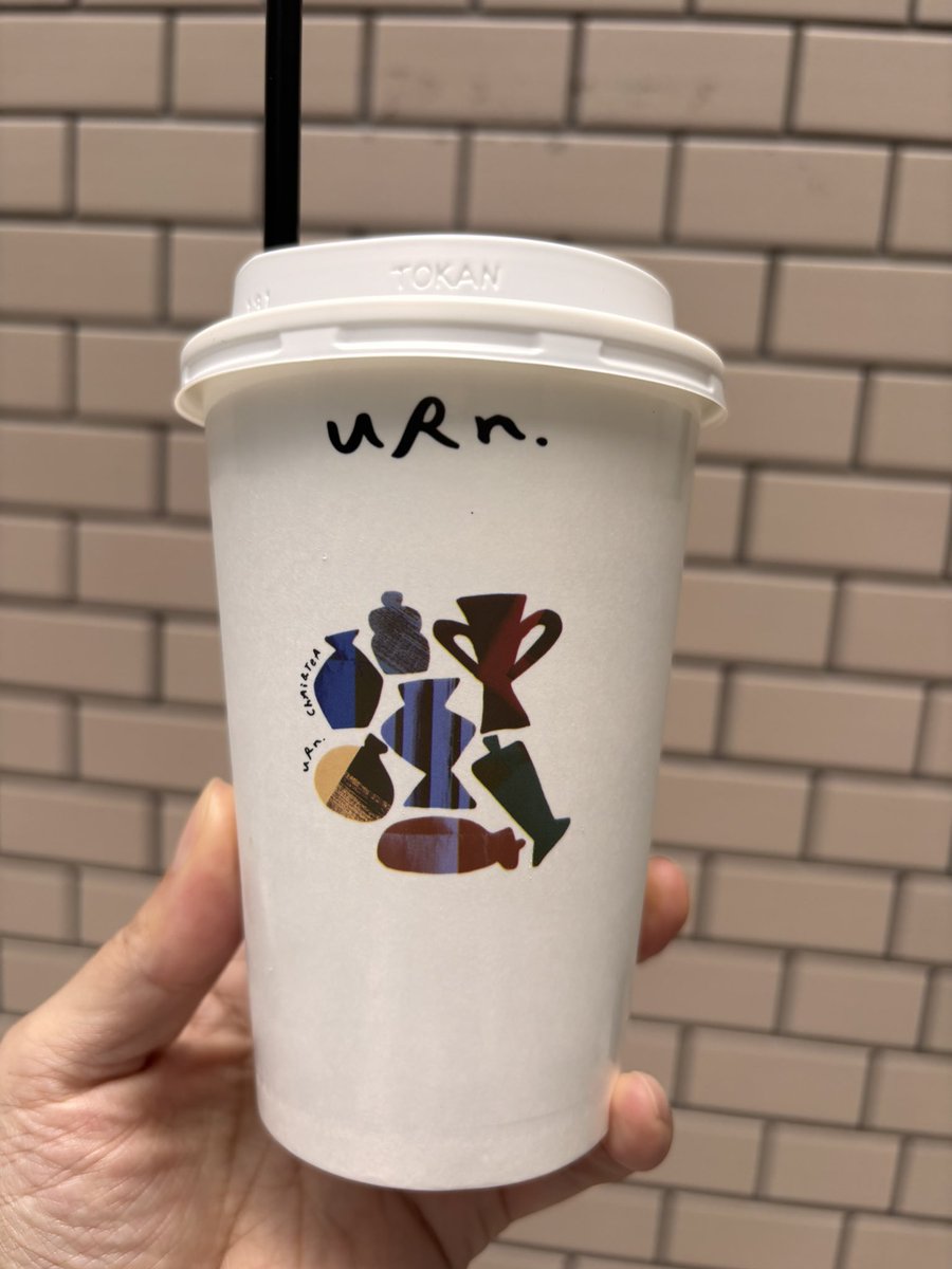 higuchin46's tweet photo. 今月のお茶活

チャジャン
ジャスミンの香りが強くて良き
演出が可愛い🩷

アーン チャイ＆ティー
オリジナル　
スパイス強め
慣れるまで辛いww
癖になる

マンモスコーヒー
でかいww

ケニヤン
アイミティー
マジ美味しい✨ https://t.co/O8FsvePEM7