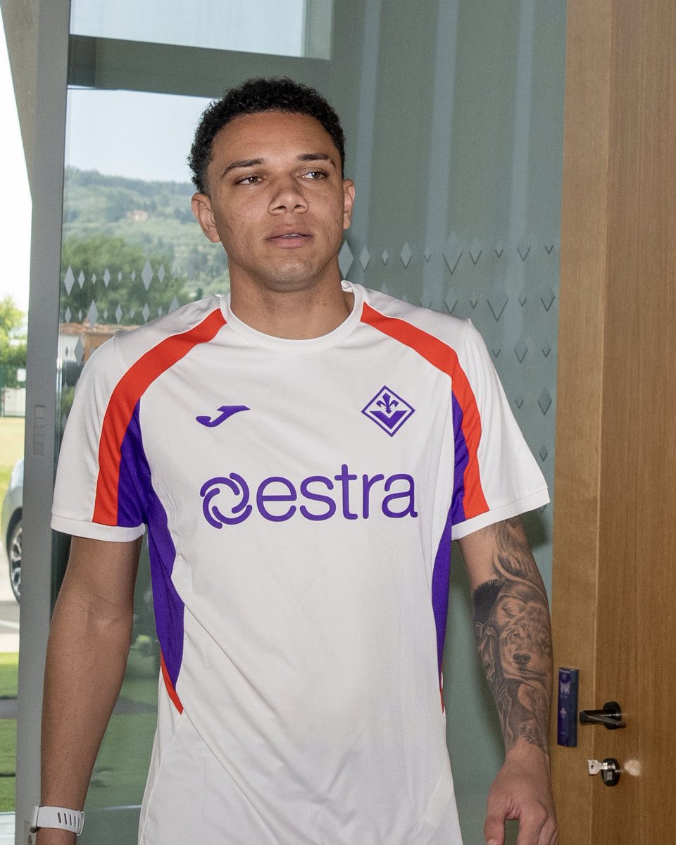 acffiorentina's tweet photo. Viery è qui💜⚜️

📍 Rocco B. Commisso Viola Park 
🩺 Visite mediche in corso

#forzaviola #fiorentina https://t.co/cpLJ0PklTG