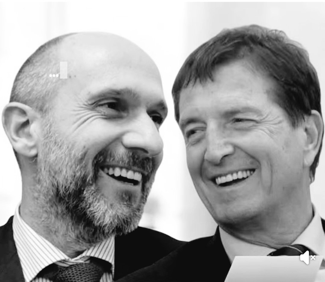 latt40371's tweet photo. È quindi  certezza che i Talk Show li abbiano sbirciati anche loro...ora si passa ai procedimenti penali. Mi inchino allo straordinario lavoro di questi due uomini di buona volontà. 
#garlasco 
#vergogna https://t.co/Oo8HJL5Czb