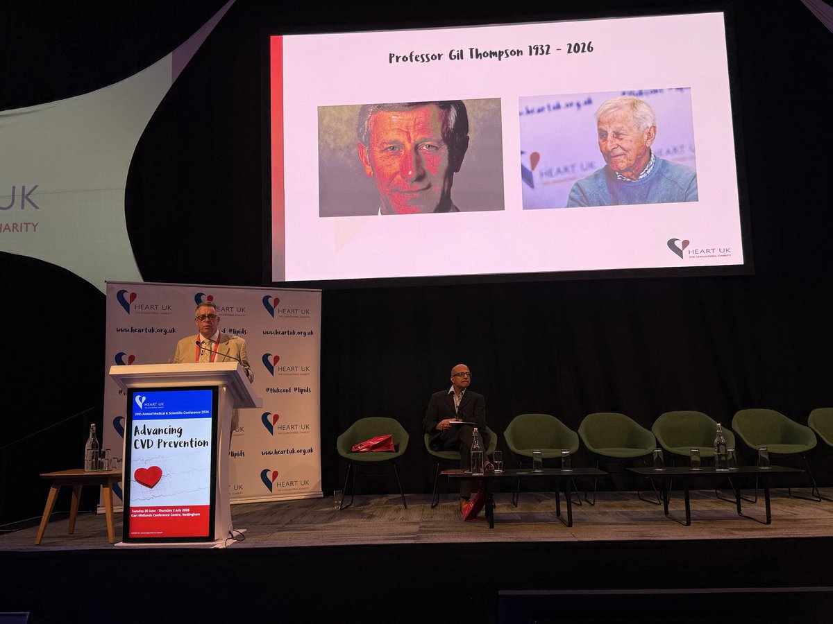 thisismichaela's tweet photo. What an opening - we know much more about cholesterol because of Prof Gil Thompson #HUKconf  #cholesterol #lipids https://t.co/SjAHaKrkyK