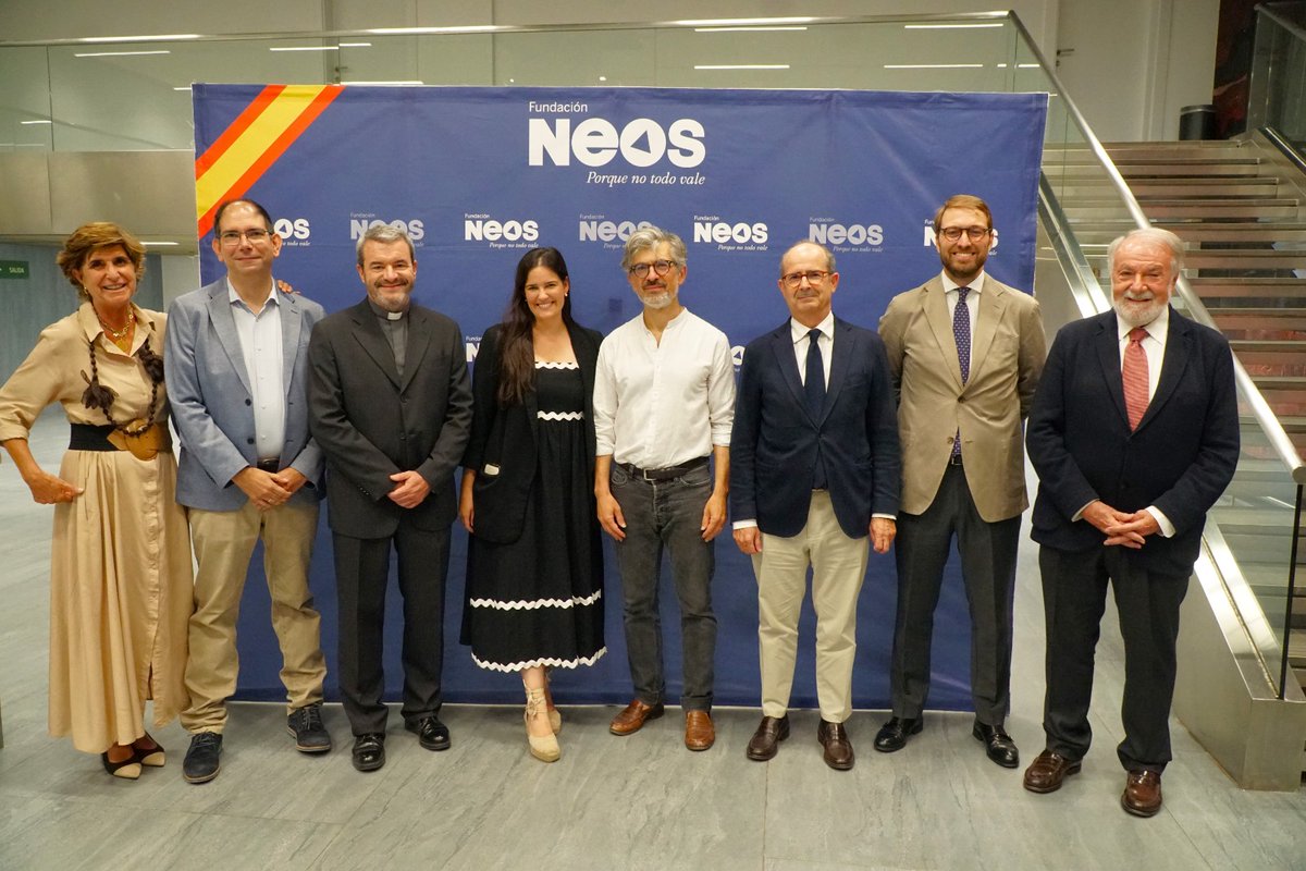 NEOS_esp tweet picture