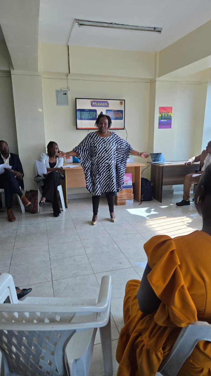 bhesp's tweet photo. BHESP was privileged to host the AJWS President for a tour of our clinic and community engagement .The visit provided an opportunity to engage with our staff, peer educators, and community members creating a platform for meaningful discussions on the current HIV response. https://t.co/sDUhcFW3oy