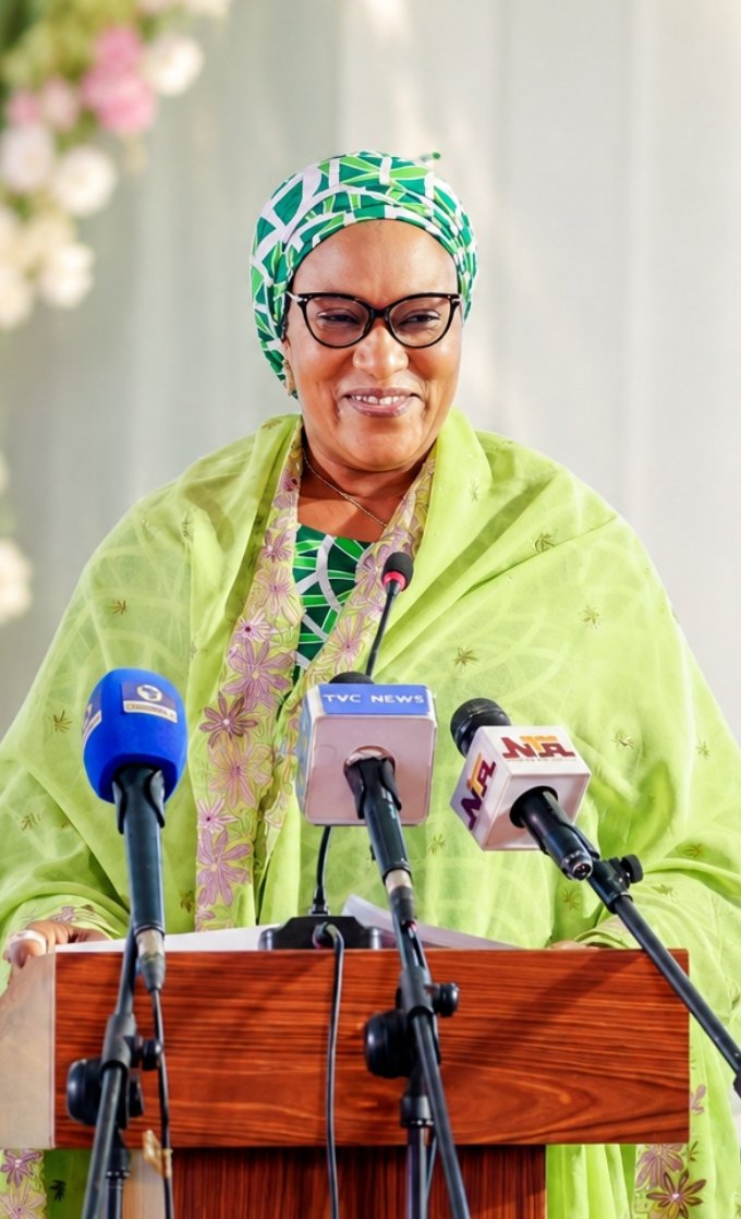 v79158's tweet photo. Mommy Hajia Nana Shettima @kujarima, has remained a leading champion of women's empowerment and impactful girl-child education. Through her selfless service to humanity and unwavering advocacy, she continues to create opportunities that enable women and girls to realize their full potentials.

Her dedication to empowering women, promoting education and supporting vulnerable members of society has transformed countless lives, strengthened families and contributed to the development of communities.

 Mommy indeed your compassion, generosity and commitment to uplifting others makes you an inspiring role model and a beacon of hope for present and future generations.