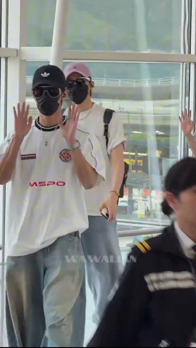 JN_amp's tweet photo. RT @Icing__ice: สิ่งที่คนอื่นเห็น                   สิ่งแม่มันเห็น
พรุ่งนี้มันก็จำเป็นสำหรับแม่อยู่น่ะเพ่ย 😁💸
627 https://t.co/ovj4Zrkuyw