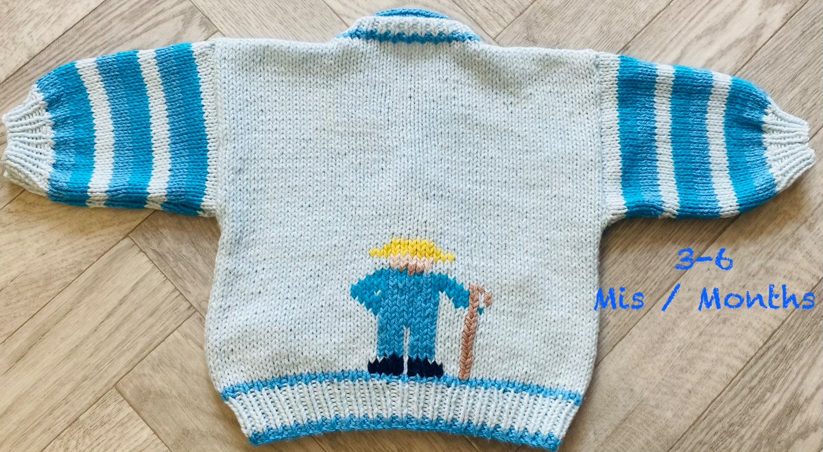 SiopLlinos's tweet photo. 👶🧶Cardigan lliwgar I Fachgen bach wedi Gweu â Llaw.
            🧑‍🌾🚜🐓3-6  Mis  /  Months🐓🚜🧑‍🌾
Colourful Baby boys cardigan hand knitted in 100%  cotton.🧶👶
#Caernarfon #Gwynedd #Handknitted #BabyKnits #KnittedBabyClothes https://t.co/9KbZyqpxx6