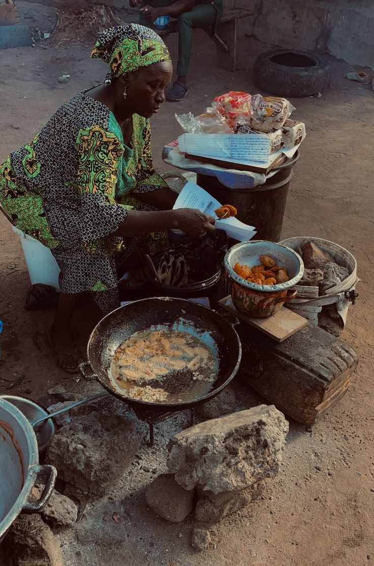 nkemdairies's tweet photo. Asking me for money when you know I just started my akara and bread business is wild 😂abeg  Let's be guided this period o!! 
Gm X fam https://t.co/7nCWv2RiqQ