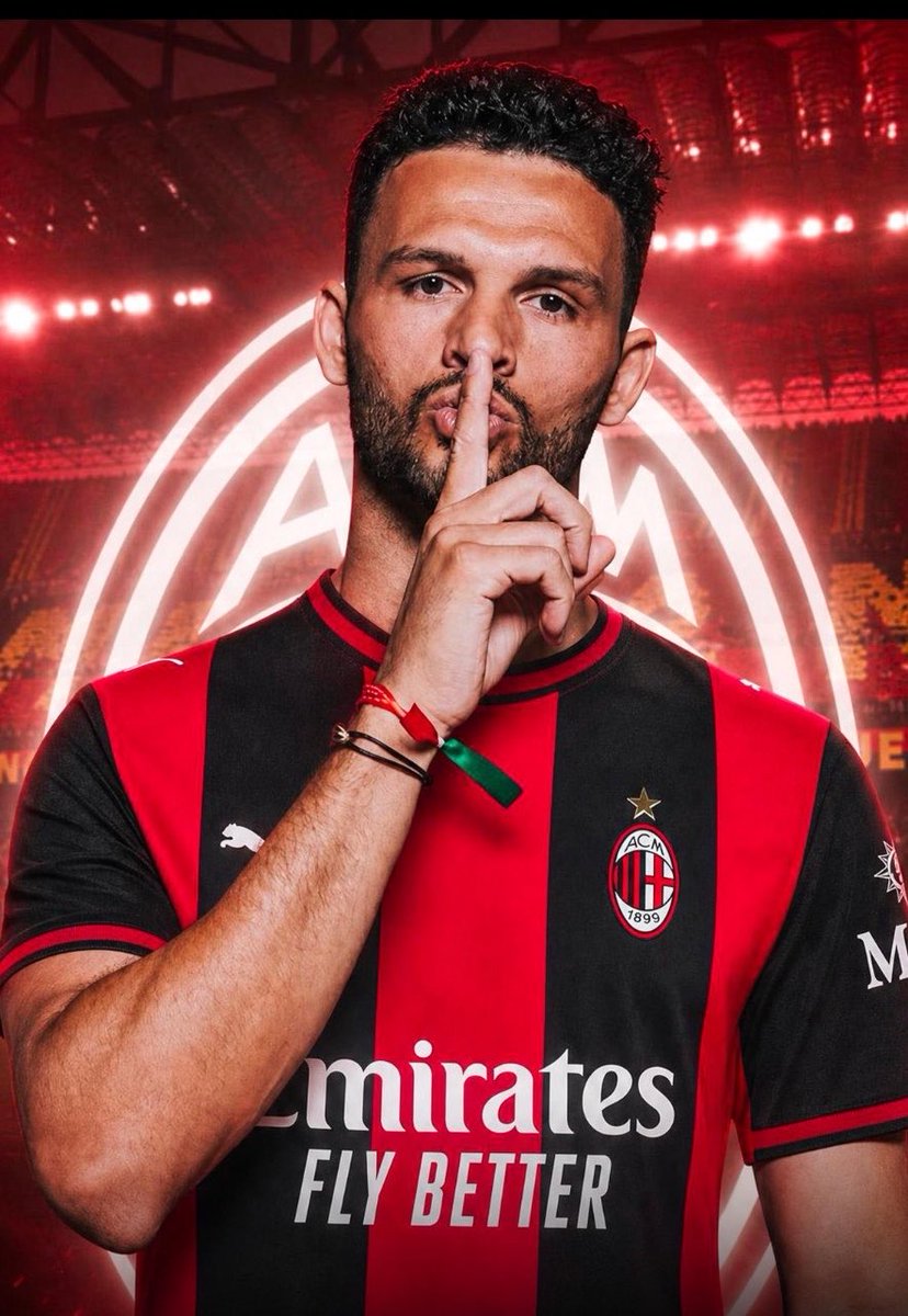 ryujean888's tweet photo. 🇮🇹🔴⚫️😈🏆✨
リベラーリ🇮🇹＆アライベゴヴィッチ🇧🇦
この２人を新たなチームに迎え入れるなら、どれほど魅力的なミランになるだろう
フォルツァ ミラン🔥

#forza #milan #italy https://t.co/eY10ulIn5q