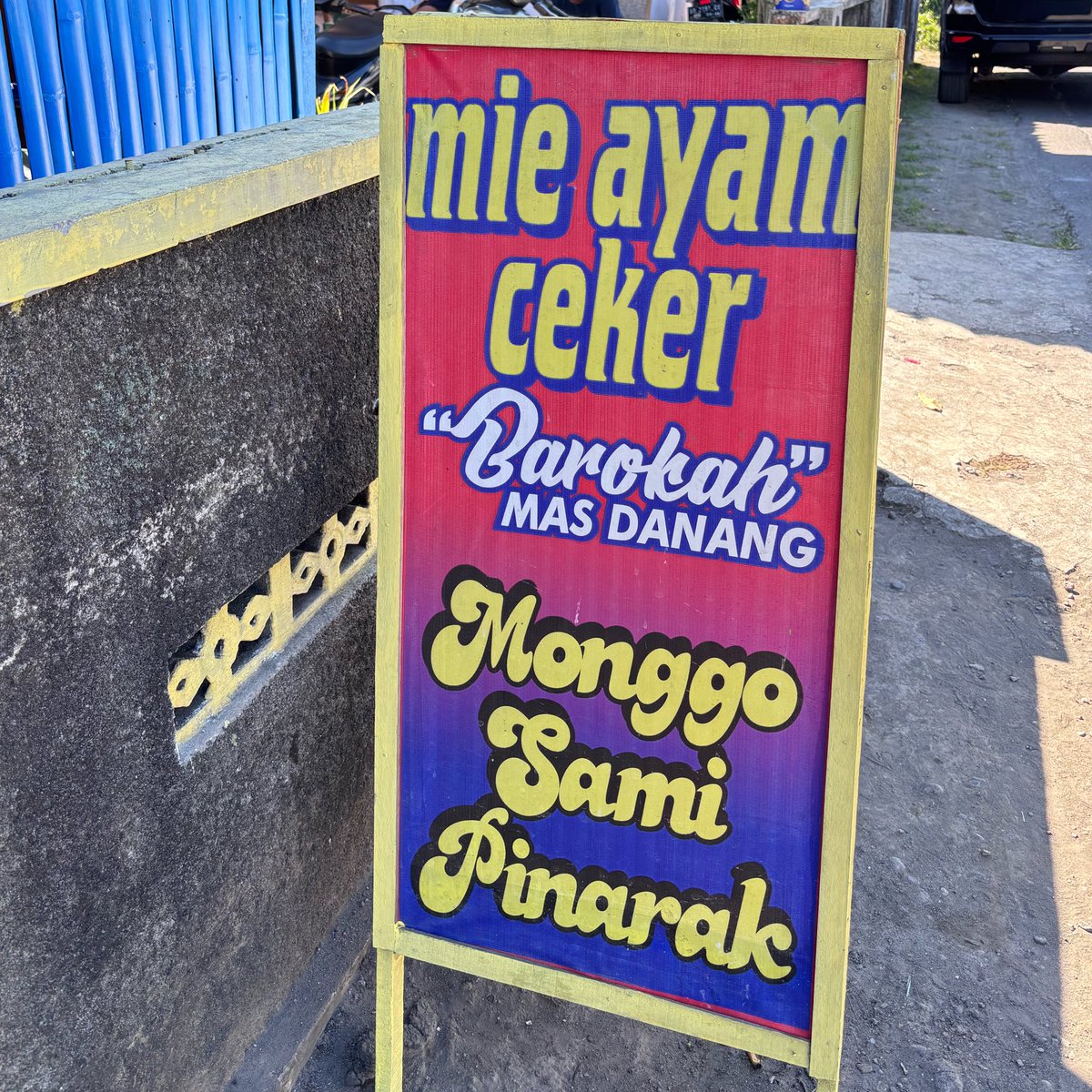ismayy's tweet photo. Beeehhh, akhirnya kesampean makan mie ayam ini wkwkwk
📍mie ayam barokah pgri
Mie ayam ceker 14k https://t.co/OX1DTP7VWn