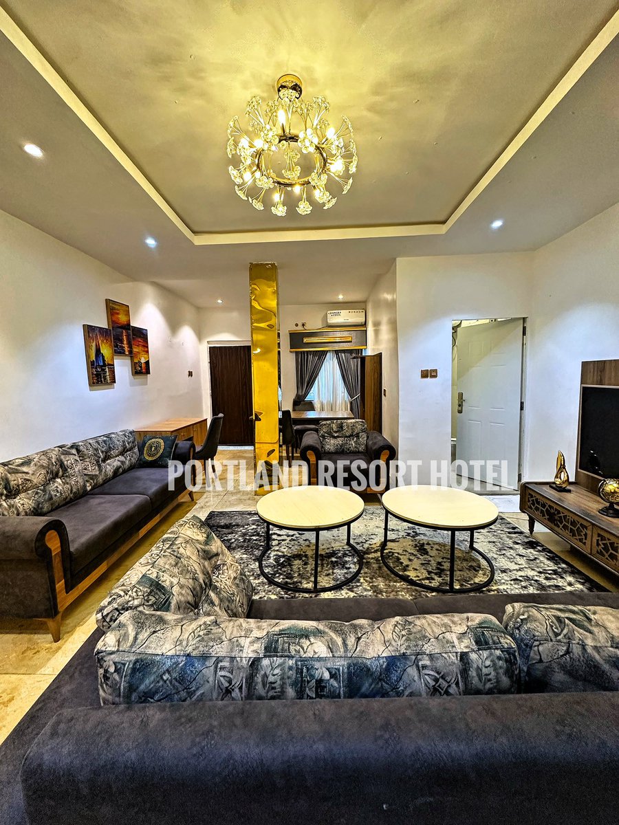 PortlandResort's tweet photo. This is just a glimpse our Presidential Apartment.✨

Whether you’re coming for wedding preparations or intimate celebrations with your loved ones, this 2-Bedroom En-suite Apartment offers the space, and comfort, every special occasion deserves.

WhatsApp: 09090777666 https://t.co/n6KbdcC3wD