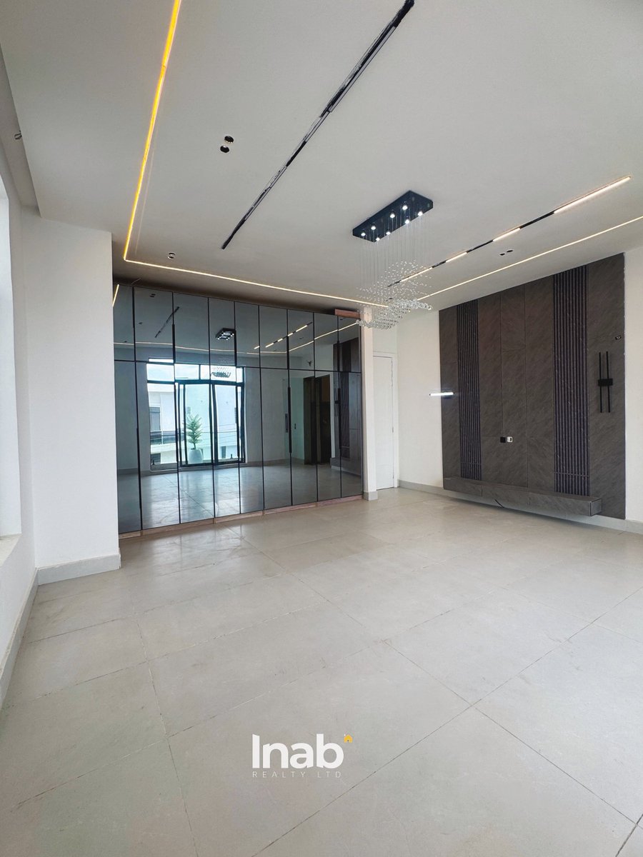 inabrealty's tweet photo. WHY RENT WHEN YOU CAN OWN YOUR OWN : 4 Bedroom Fully Detached Duplex Available For Sale.

📍: Ajah , Lekki, Lagos 
💰: 200 Million Naira 
Titles Documentation: Governor’s Consent
 
Property Features:
All home amenities 
📩Send a DM to schedule physical inspection with INAB Realty https://t.co/lHthd4nbco