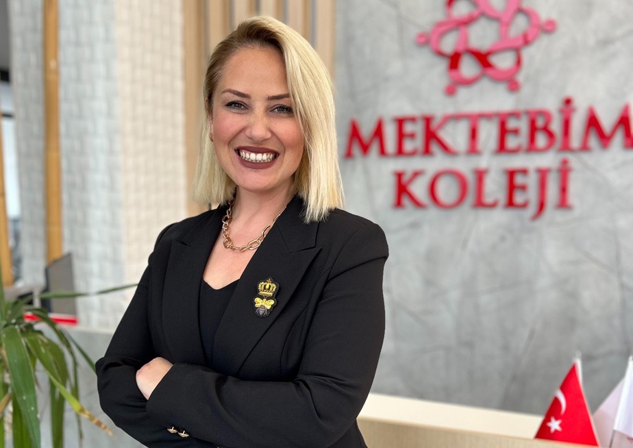 egitimtercihi's tweet photo. ‘Farklılığı bir zenginlik olarak gören dünya vatandaşları yetiştiriyoruz’
Ezgi Selçuk Arıcan - Mektebim Koleji Yabancı Diller Direktörü
(artı eğitim dergisi)
https://t.co/6NtHAiaMDN
@mektebimkoleji @ferhatargin @umitkalko https://t.co/3LeoukZQzk