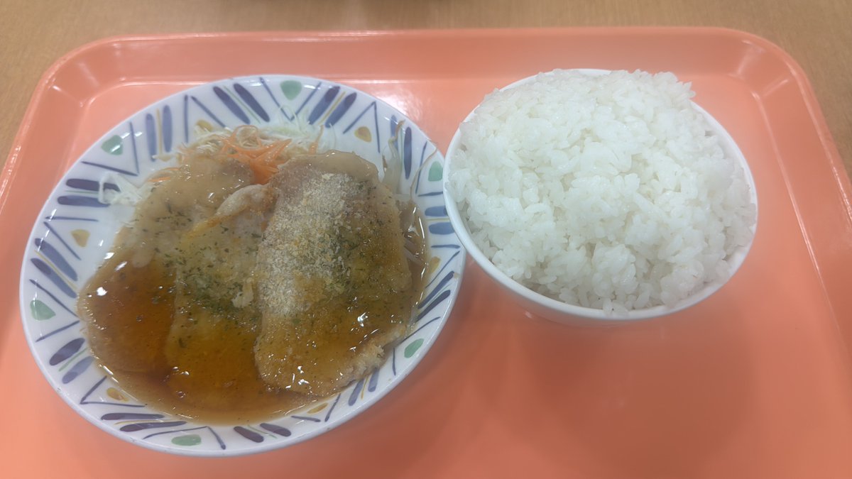 dusk_utopia's tweet photo. しろ https://t.co/12ZcfgQeVv