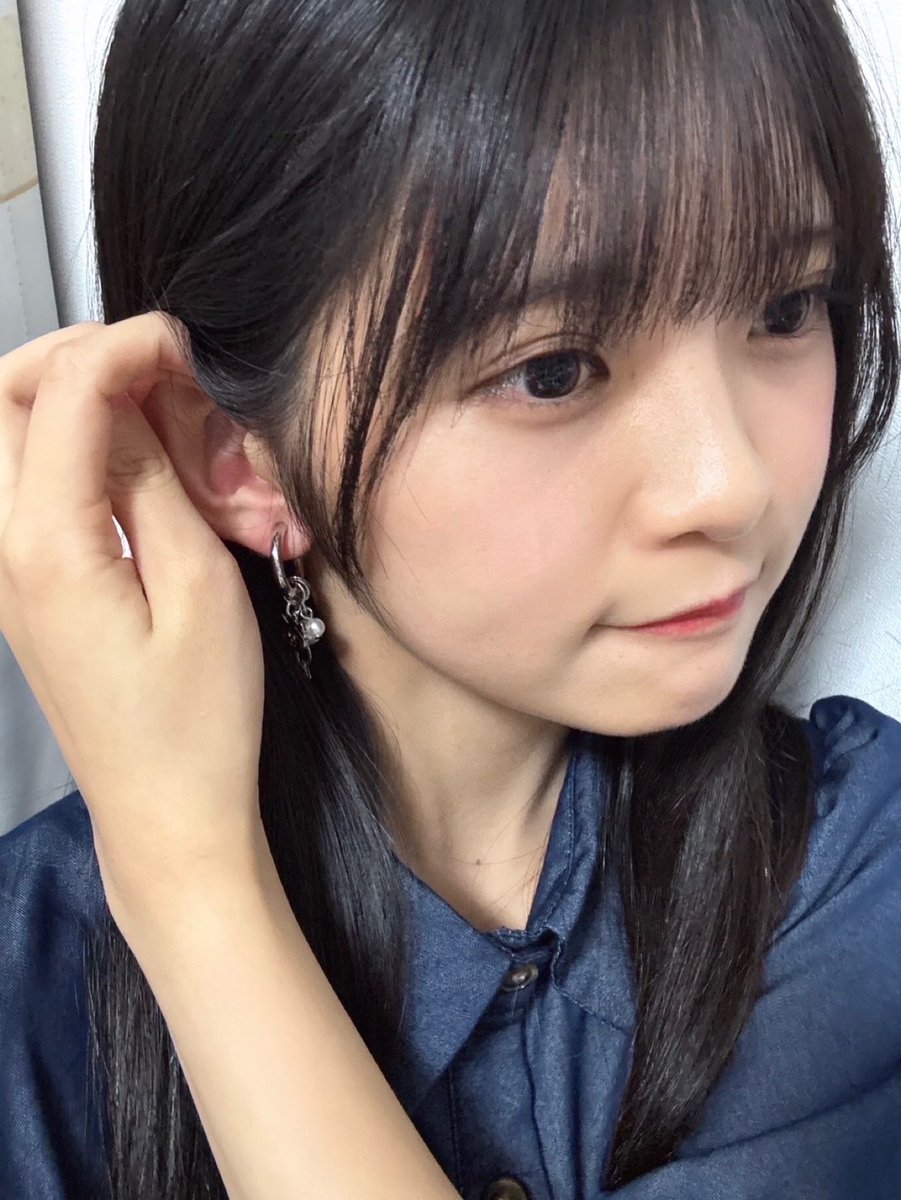 tsubakifac_uf's tweet photo. 可愛くてずっと飾ってたイヤリングついに付けました！！ピアスみたいで可愛いです🫶🏻
お顔があるのがポイント🐾

#ハロプロ #つばきファクトリー #石井泉羽 #グラニフ公式サポーター
 
@graniph_updates【PR】 https://t.co/U73EqJjdYj