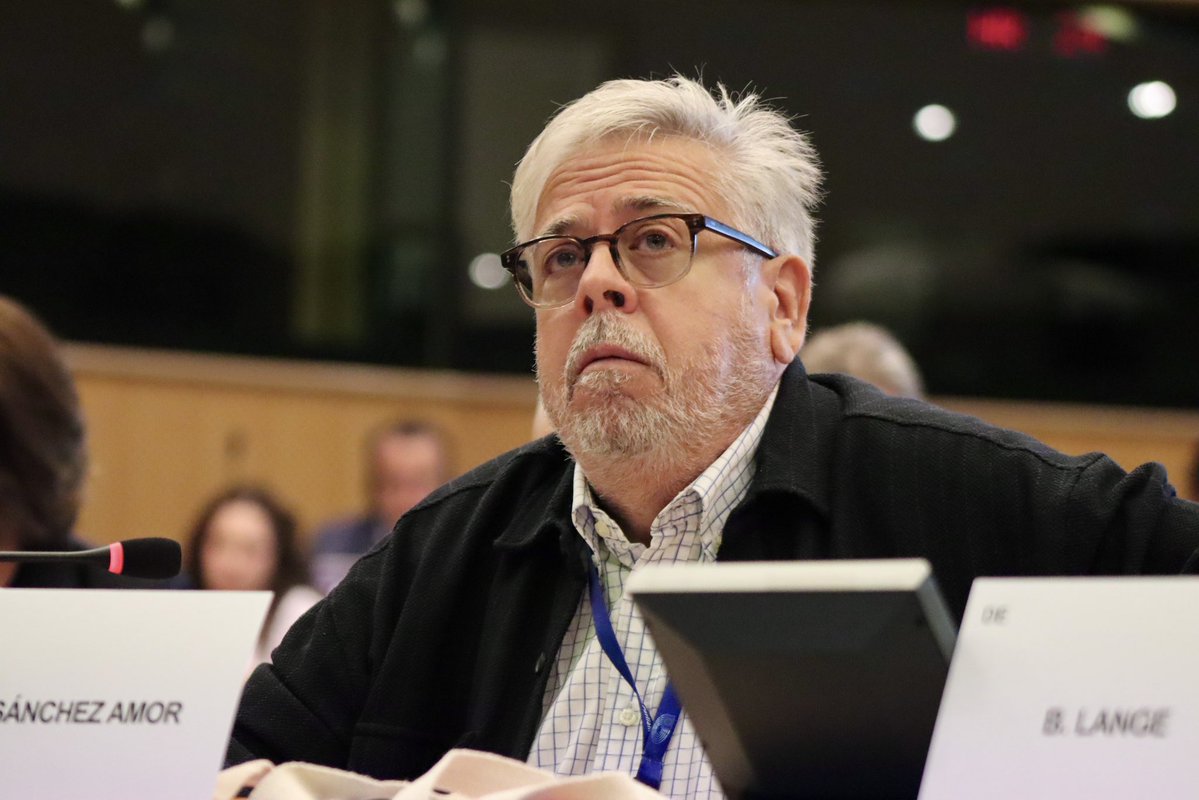 Socialistas_PE's tweet photo. 🌍Cuando hablamos de África, enseguida hablamos de materiales criticos y recursos naturales. 

No debemos tratar a África como un contenedor de recursos. 

🗣️@NachoSAmor en los 'African Days' de @TheProgressives https://t.co/mKLZPT0heI